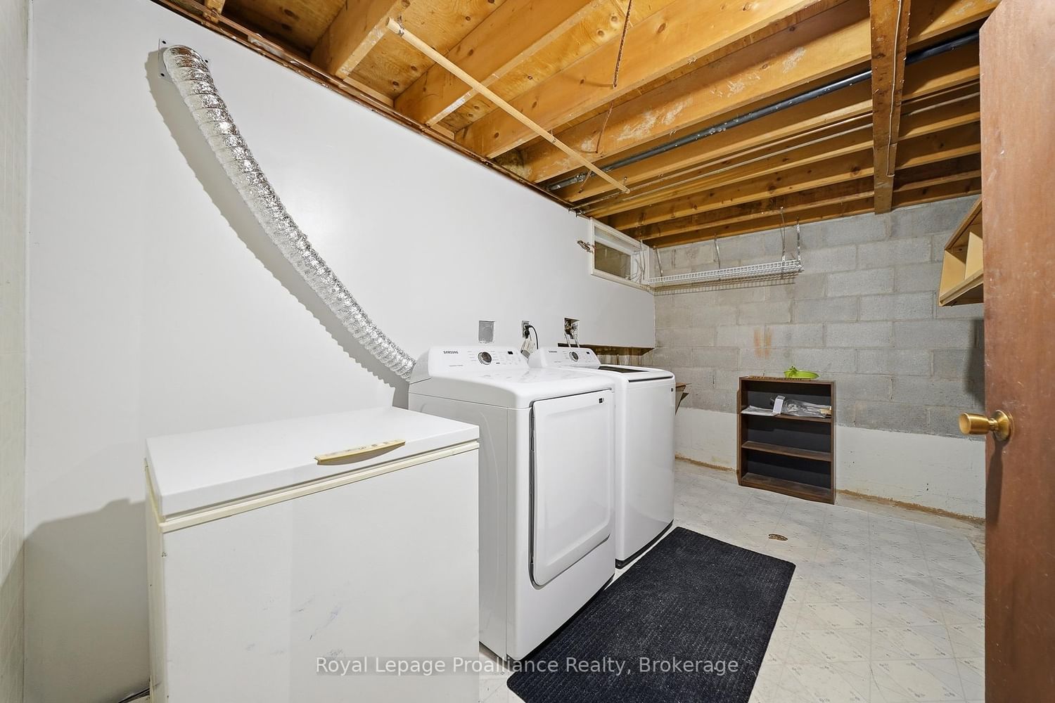 19 Prince of Wales Drive • #B • Belleville, ON photo 32