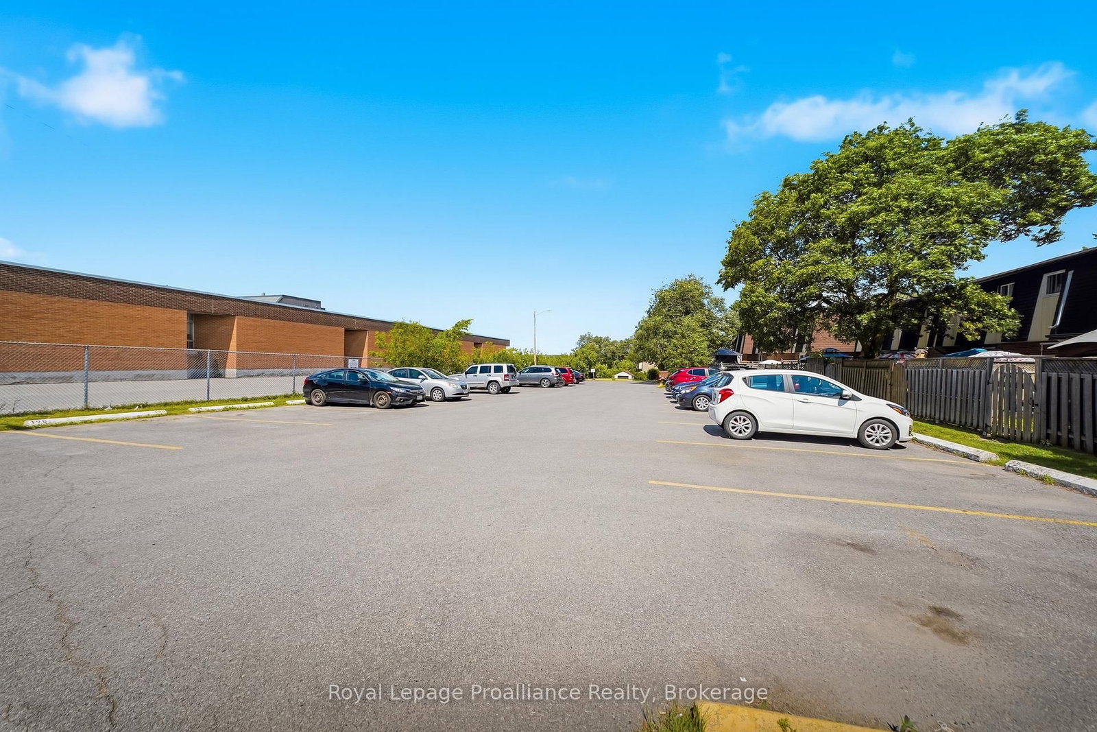 19 Prince of Wales Drive • #B • Belleville, ON photo 41