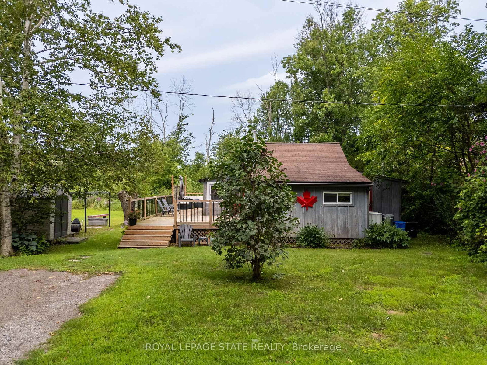716 Sandy Bay Road • Haldimand, ON photo 3
