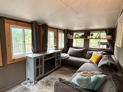 716 Sandy Bay Road • Haldimand, ON photo 9