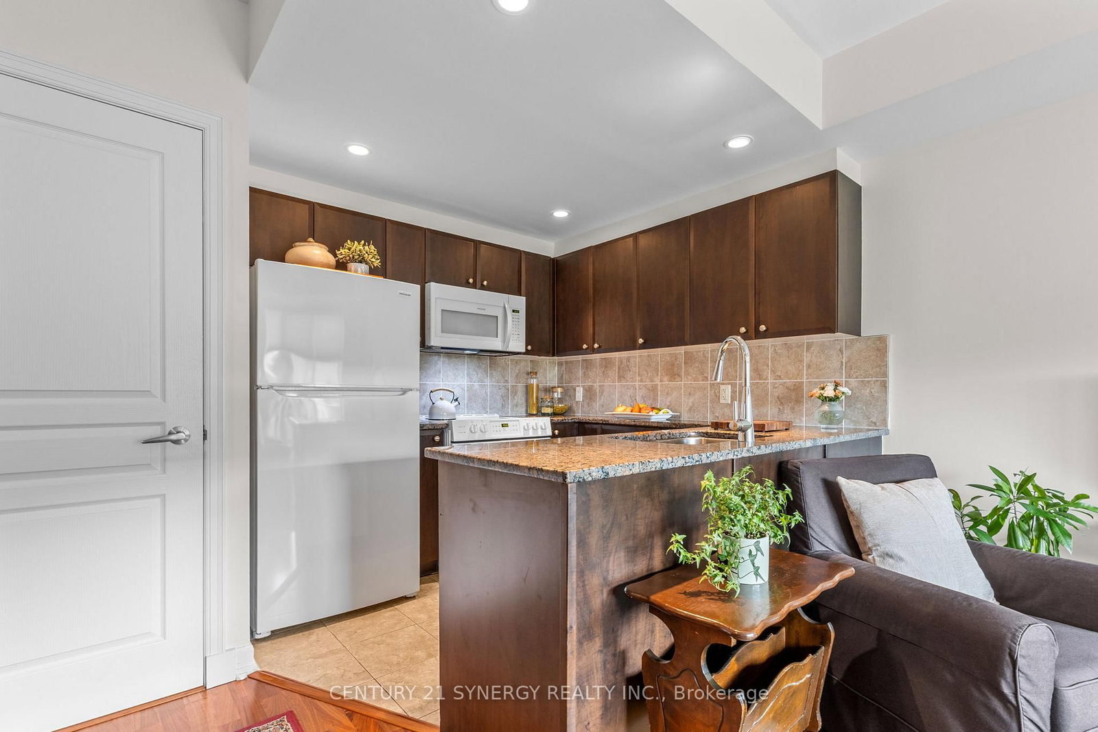 200 Besserer Street • #501 • Ottawa, ON photo 17