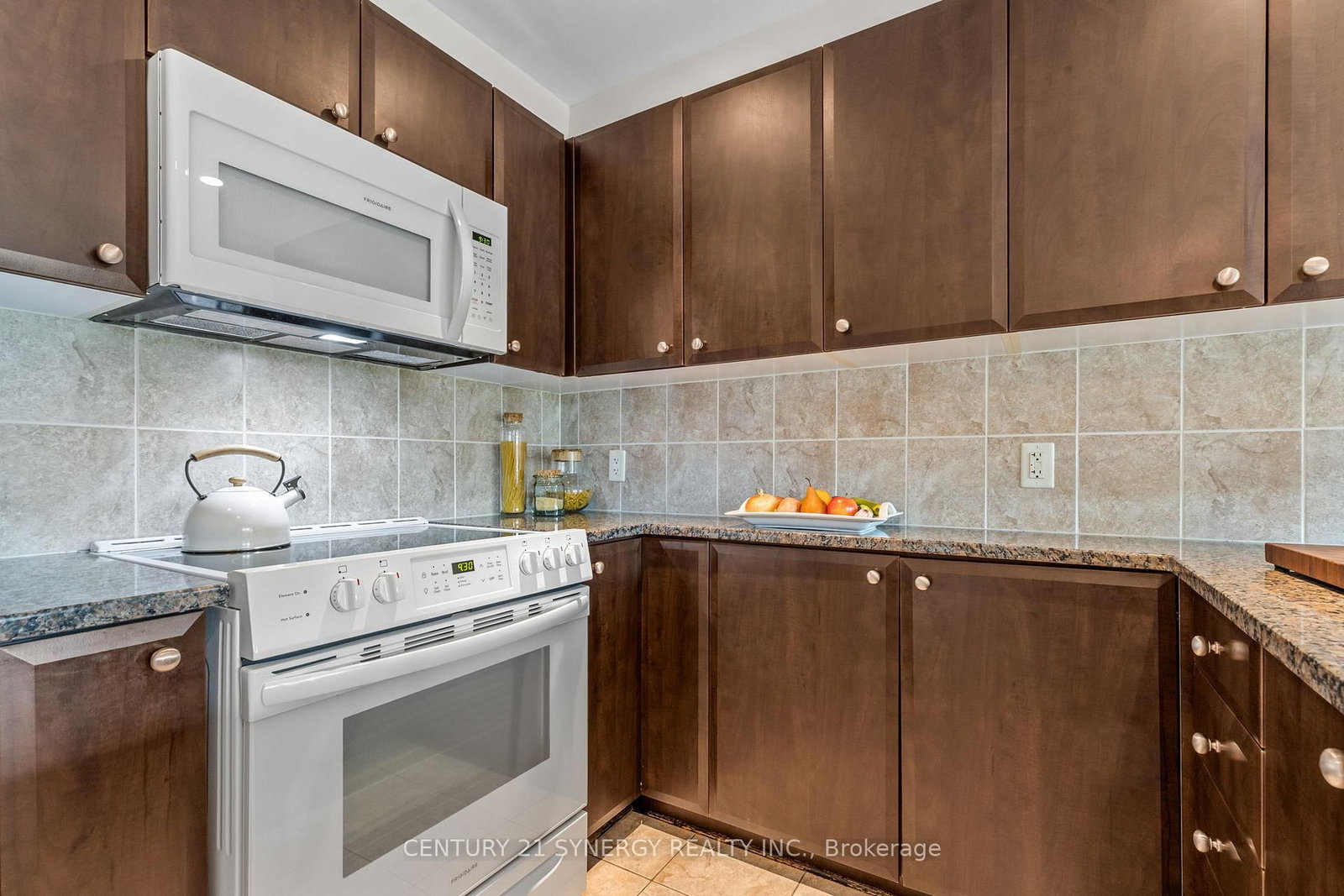 200 Besserer Street • #501 • Ottawa, ON photo 18