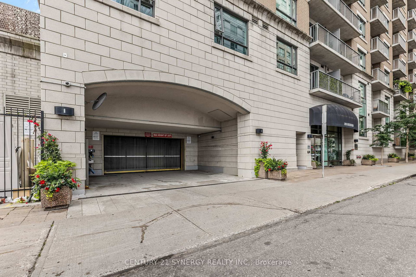 200 Besserer Street • #501 • Ottawa, ON photo 4