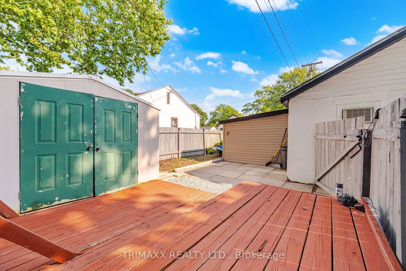 34 DOVER Road • Welland, ON photo 39