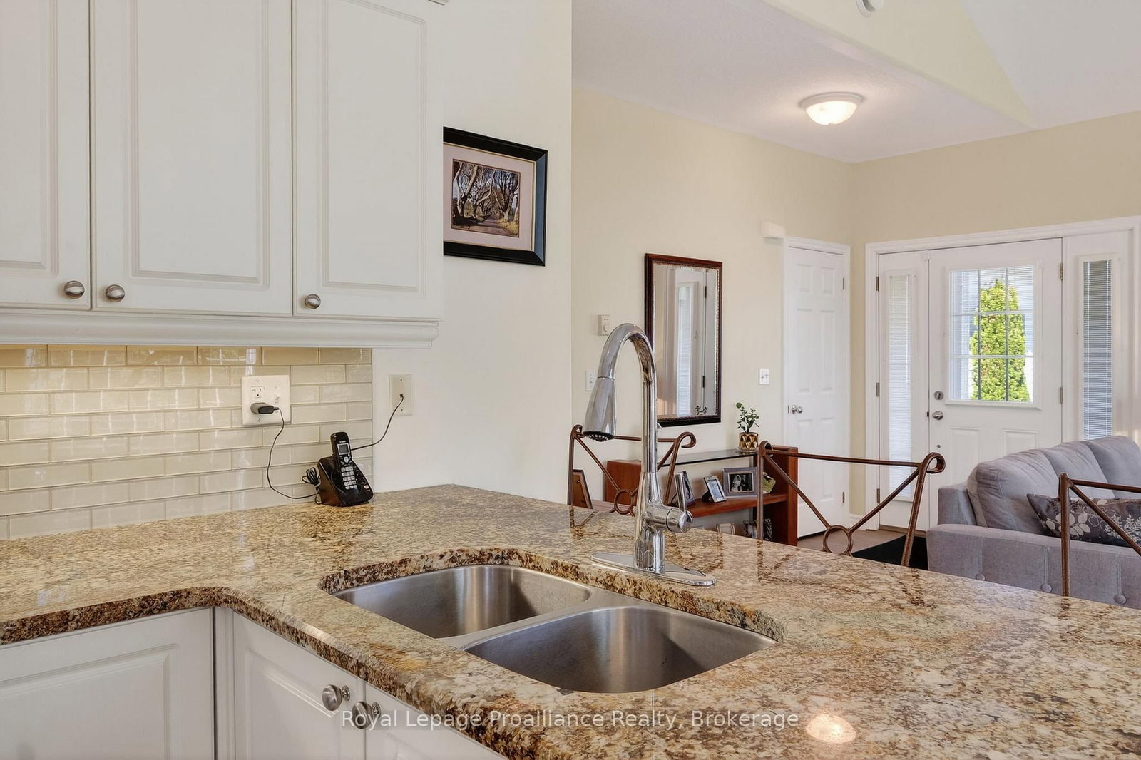 325 Densmore Road • #402 • Cobourg, ON photo 18