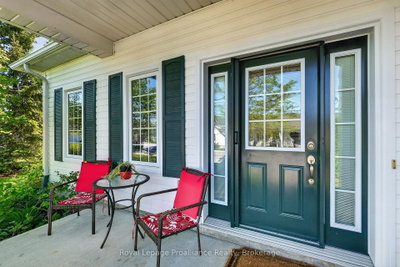 325 Densmore Road • #402 • Cobourg, ON photo 4