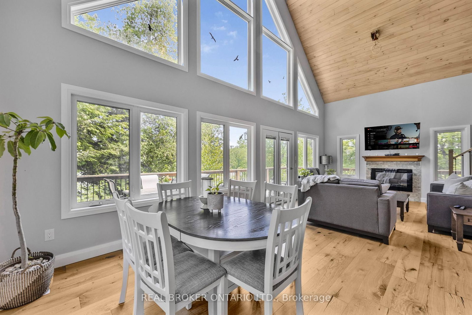 1 McKowen Road • McKellar, ON photo 7