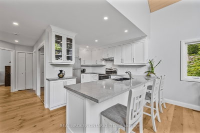 1 McKowen Road • McKellar, ON photo 9