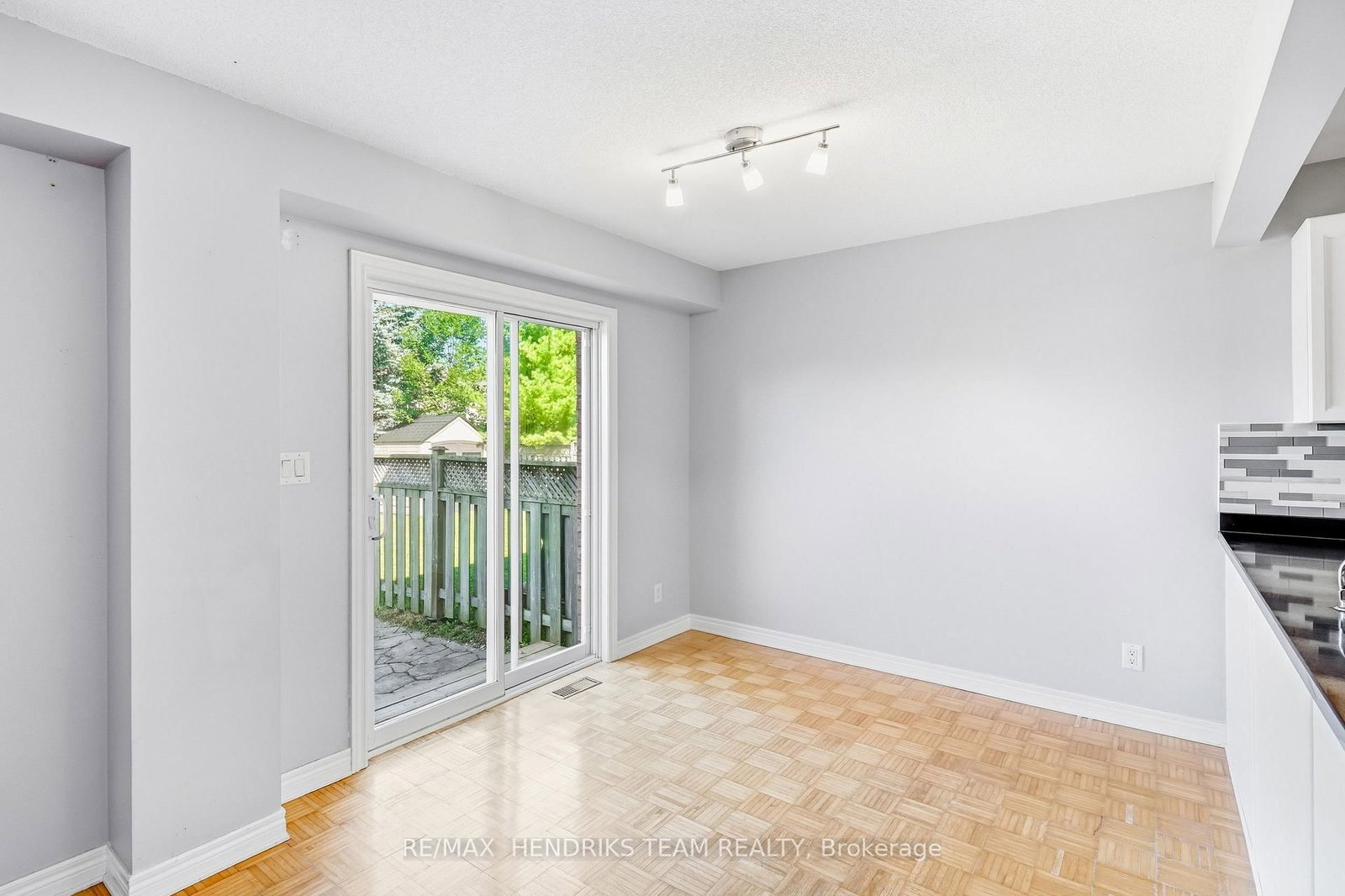 19 Mcbride Drive • St. Catharines, ON photo 13