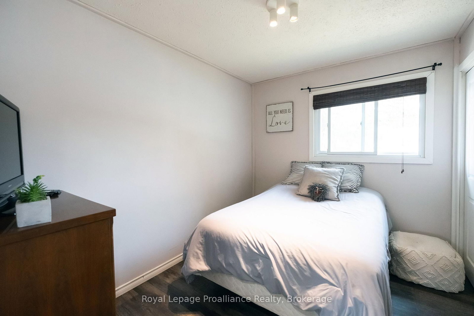 115 Nicholas Street • Quinte West, ON photo 13