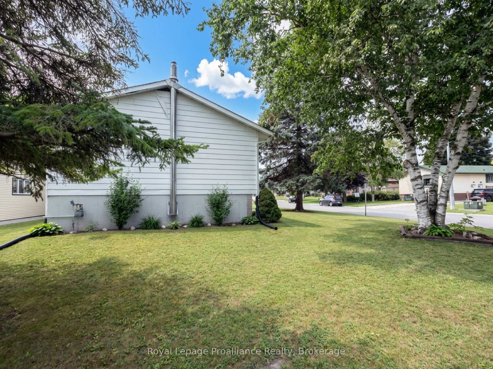 115 Nicholas Street • Quinte West, ON photo 23