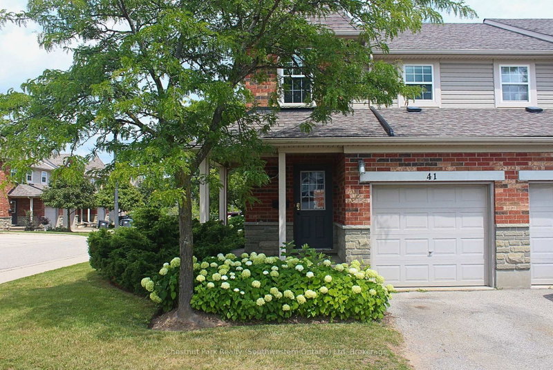124 Gosling Gardens
