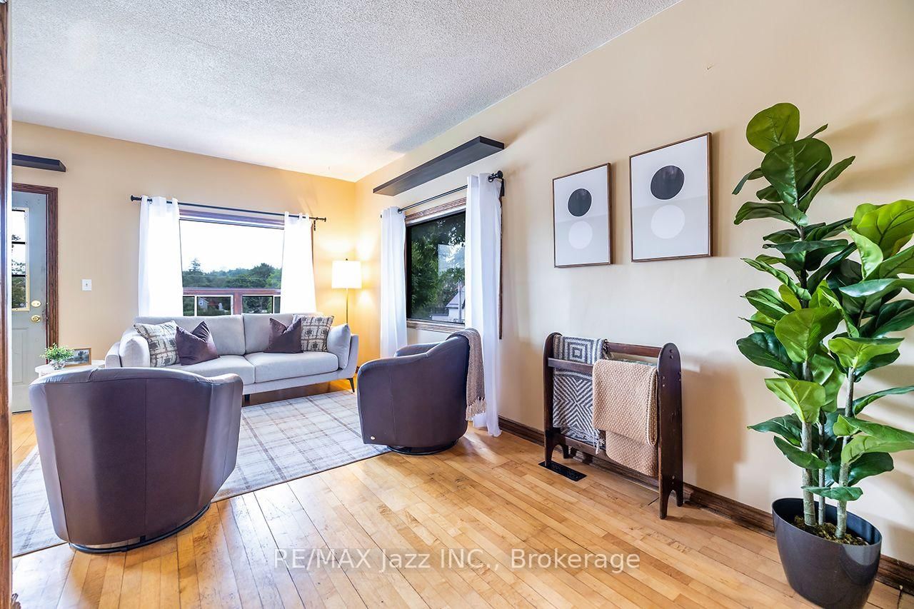 7 Union Street • Cavan Monaghan, ON photo 11