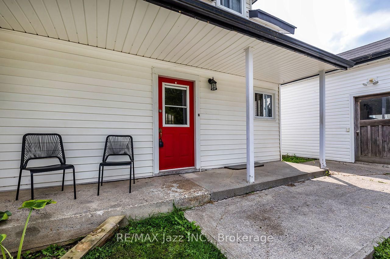 7 Union Street • Cavan Monaghan, ON photo 4