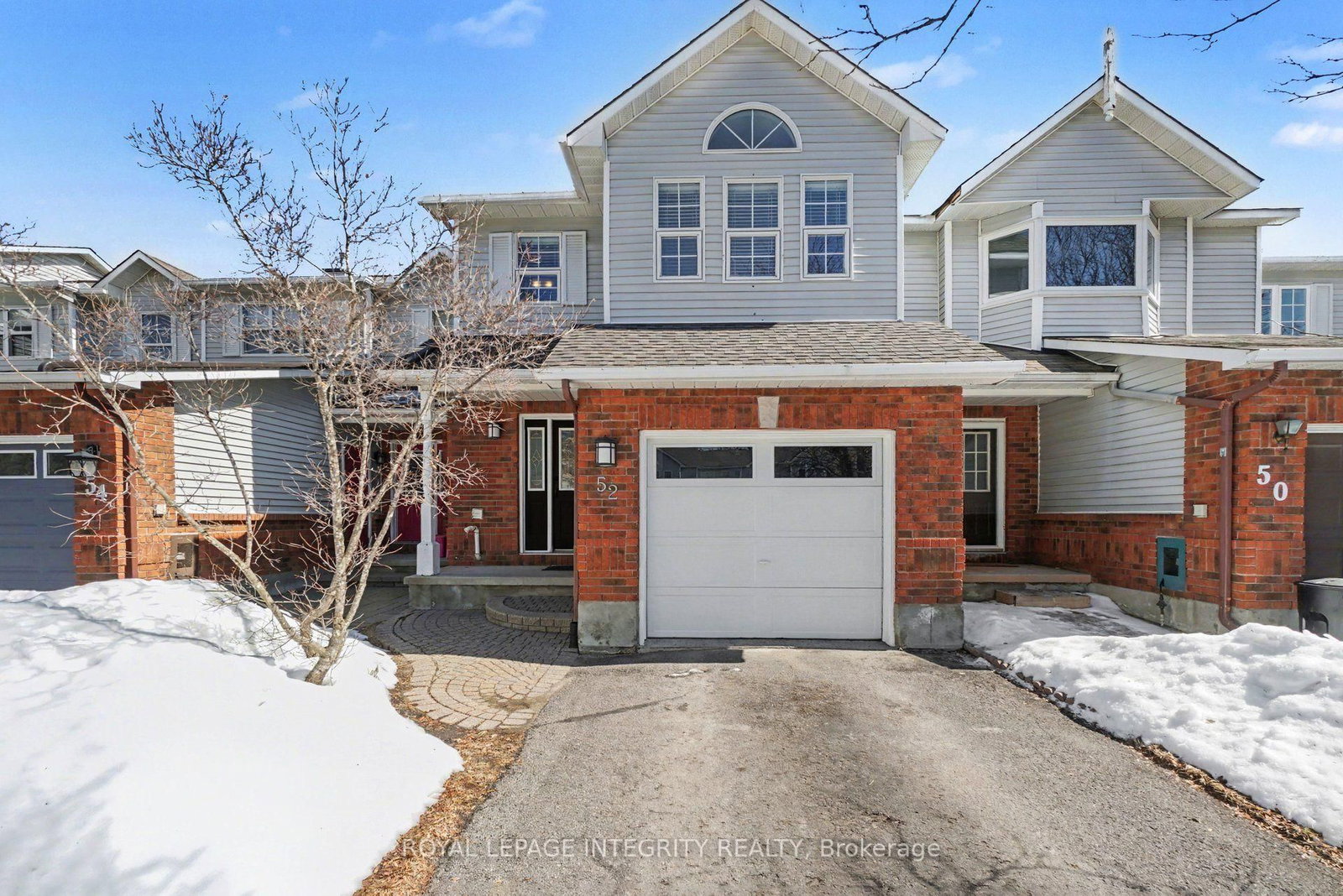 52 Blackdome Crescent • Ottawa, ON photo 4
