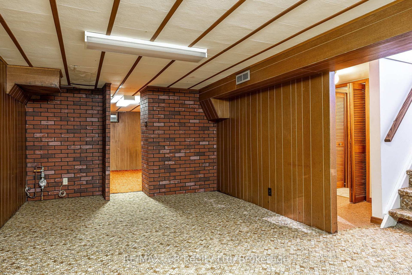 34 Warner Street • St. Marys, ON photo 27