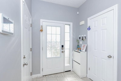 1561 Dunkirk Avenue • Woodstock, ON photo 3
