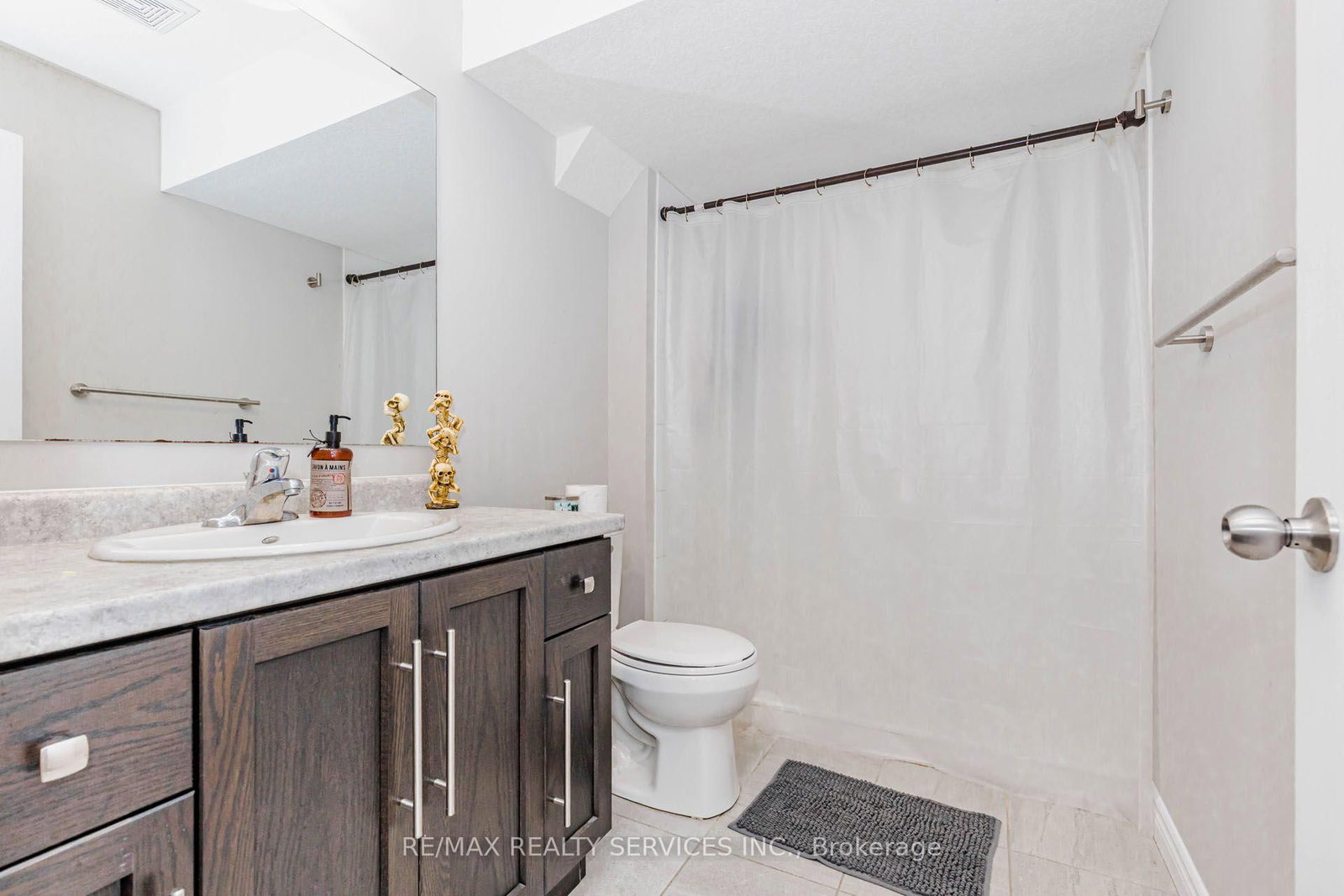 1561 Dunkirk Avenue • Woodstock, ON photo 32