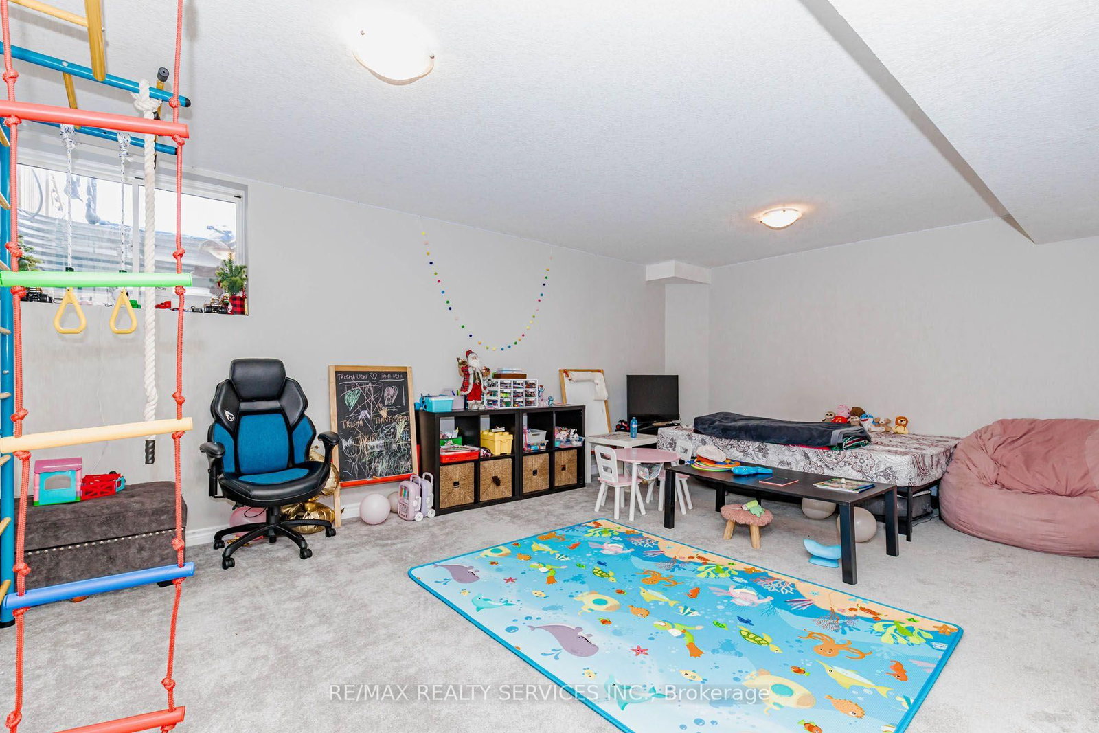 1561 Dunkirk Avenue • Woodstock, ON photo 37
