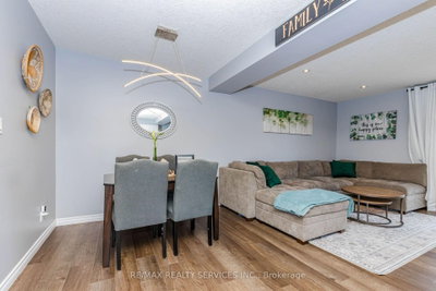 1561 Dunkirk Avenue • Woodstock, ON photo 5