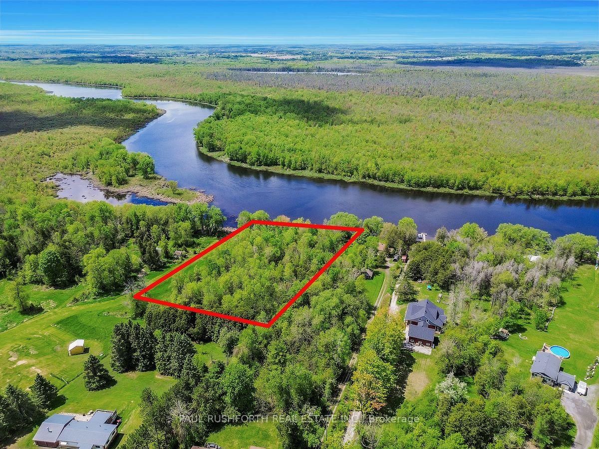 1484 Ferguson Falls Road • Lanark, ON photo 4