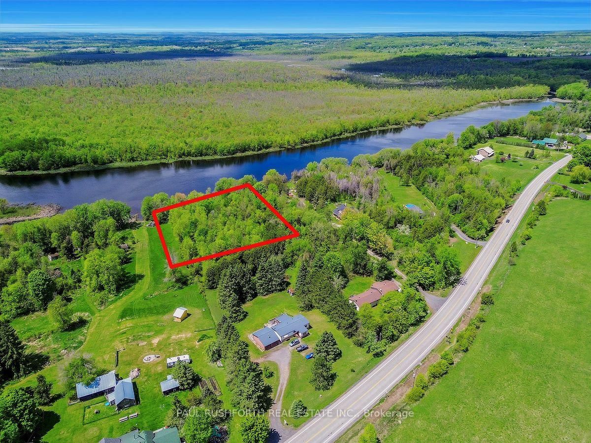 1484 Ferguson Falls Road • Lanark, ON photo 7