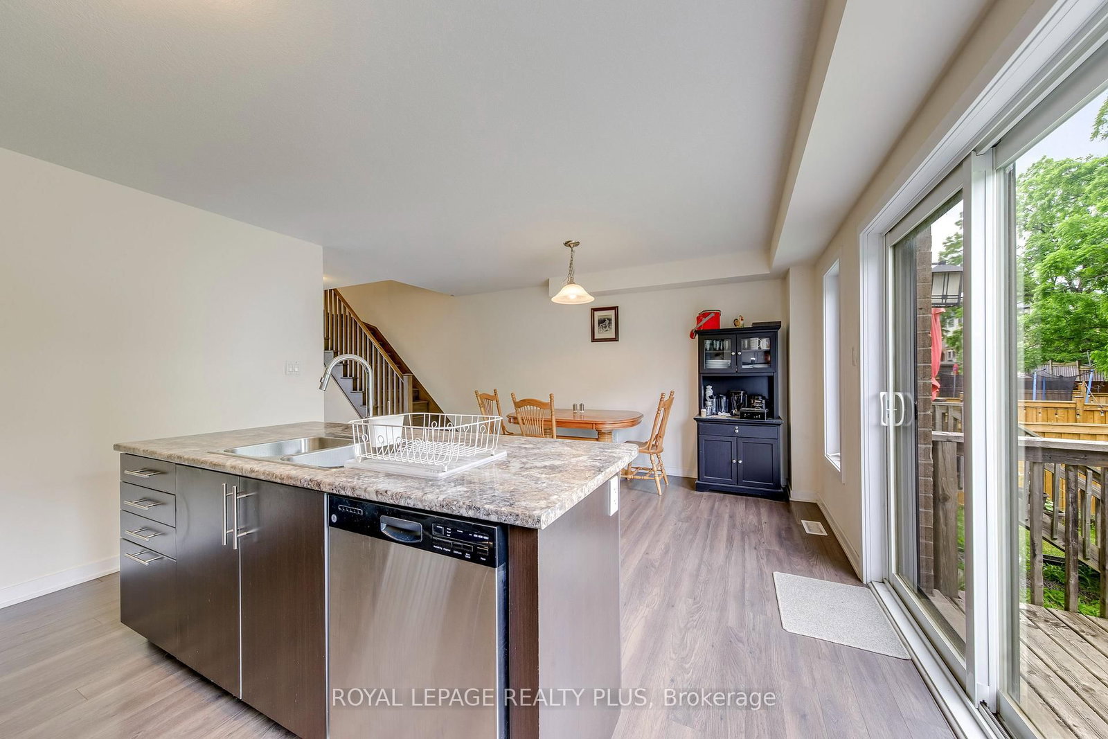 68 Crafter Crescent • Hamilton, ON photo 16