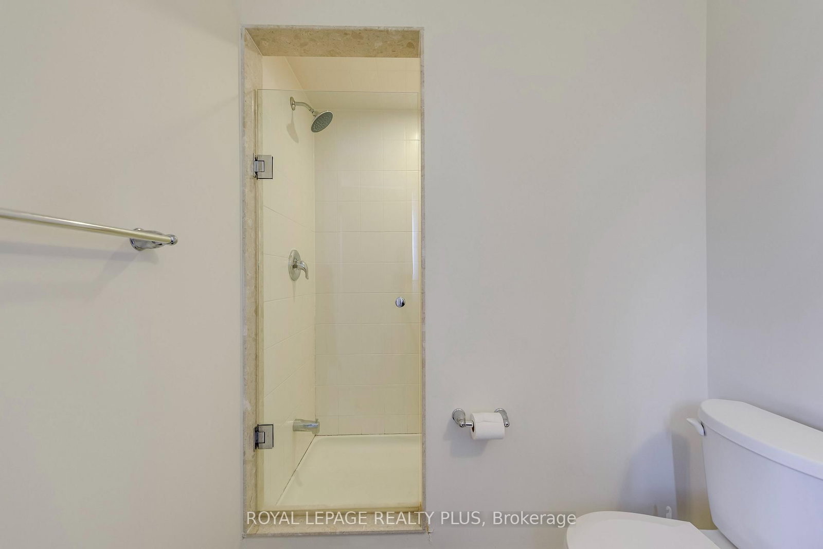 68 Crafter Crescent • Hamilton, ON photo 24