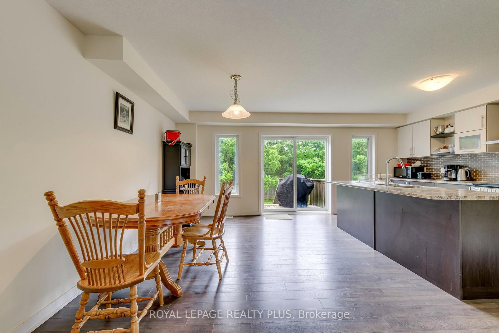 68 Crafter Crescent • Hamilton, ON photo 9