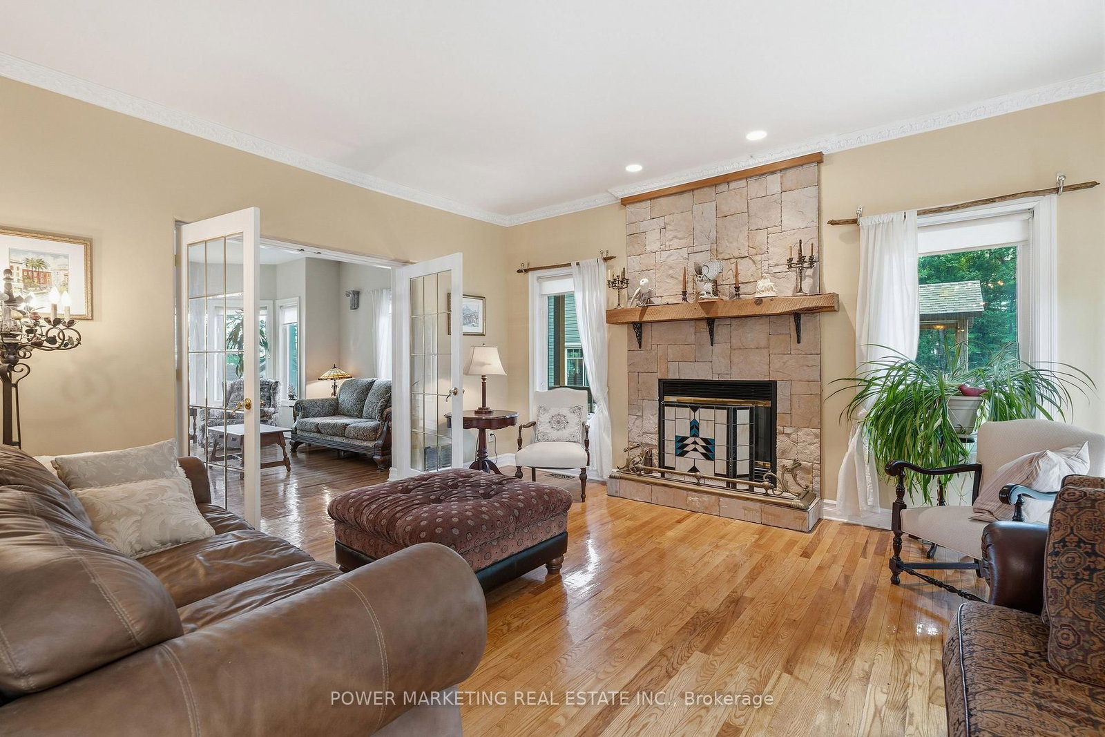 164 Baillie Avenue • Ottawa, ON photo 8
