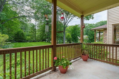 164 Baillie Avenue • Ottawa, ON photo 9