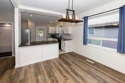 513 Christina Street E • Thunder Bay, ON photo 4