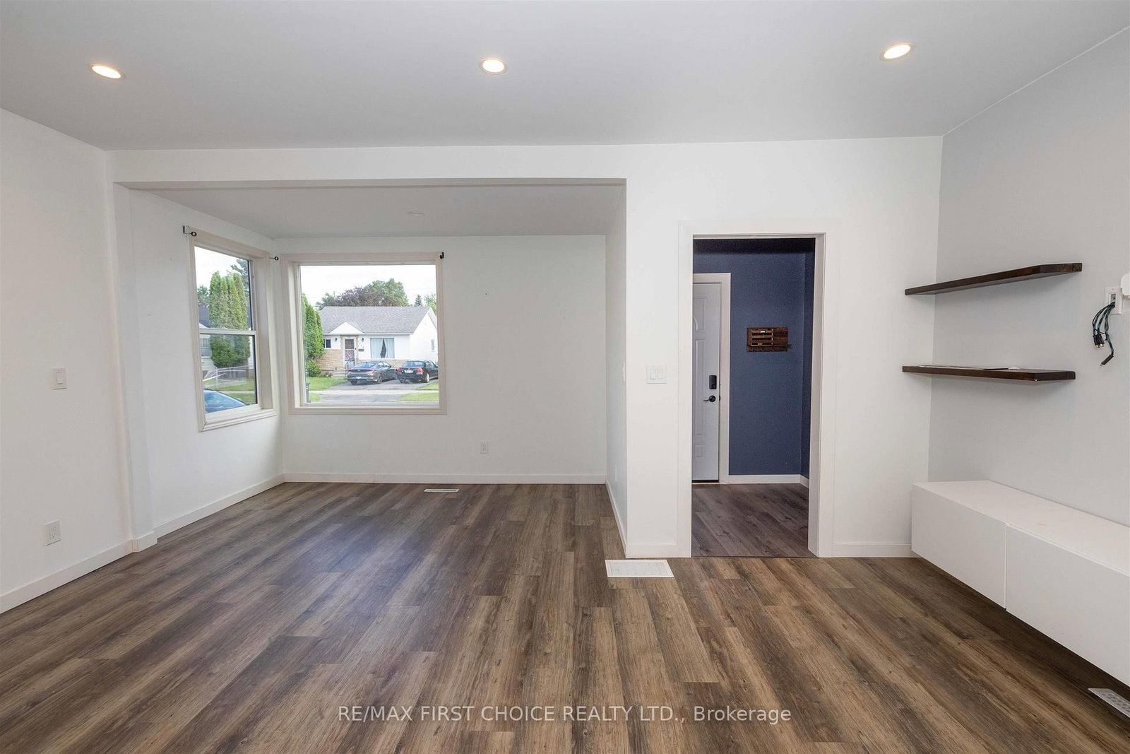 513 Christina Street E • Thunder Bay, ON photo 5