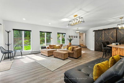 Detached House for lease at 1060 North Kahshe Lake Road, Gravenhurst, Ontario, P0E 1G0 - Muskoka (S) - MLS: X13663562