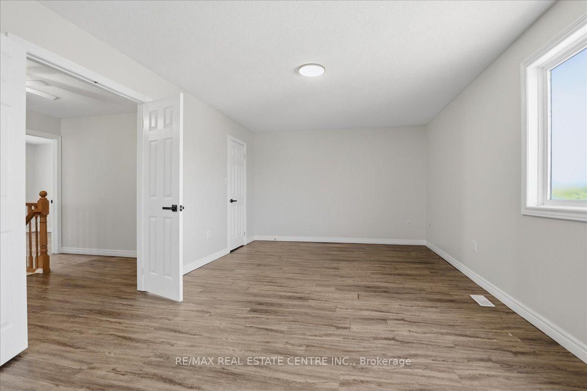 43 Decaro Crescent • Cambridge, ON photo 22