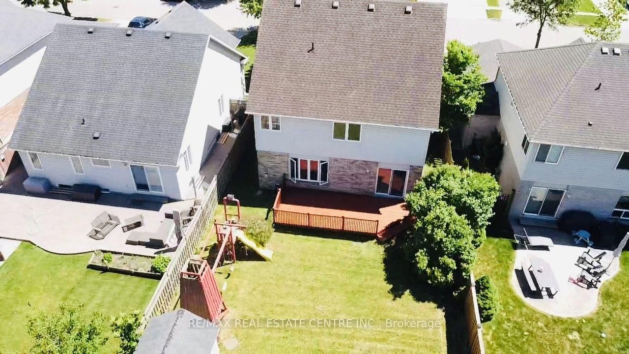 43 Decaro Crescent • Cambridge, ON photo 42