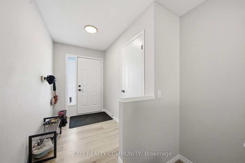 15 - 601 Grenfell Drive
