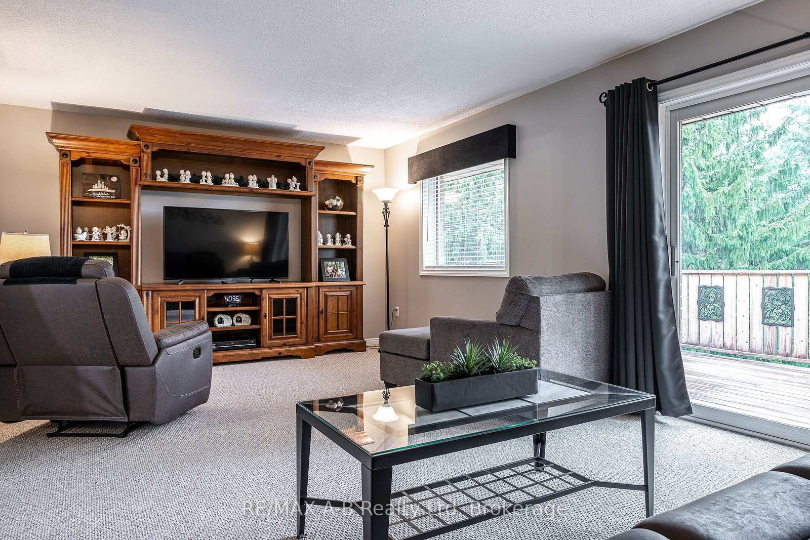 6 Hillside Court • St. Marys, ON photo 16