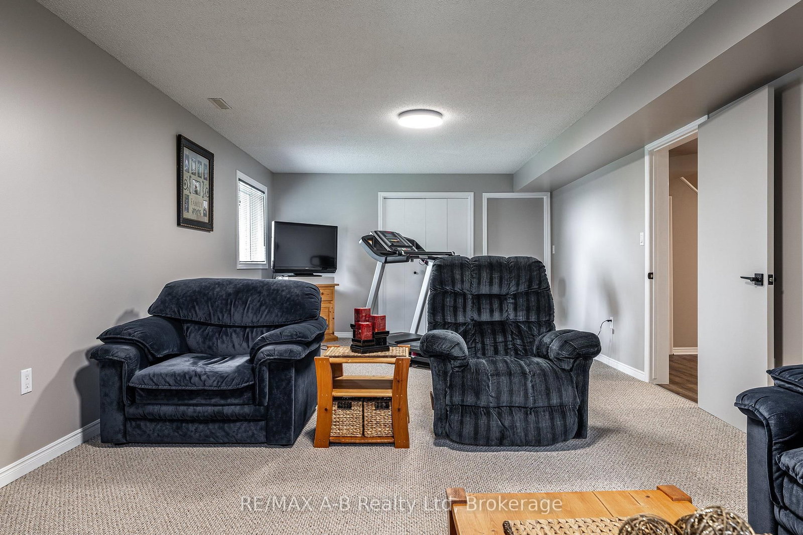6 Hillside Court • St. Marys, ON photo 34