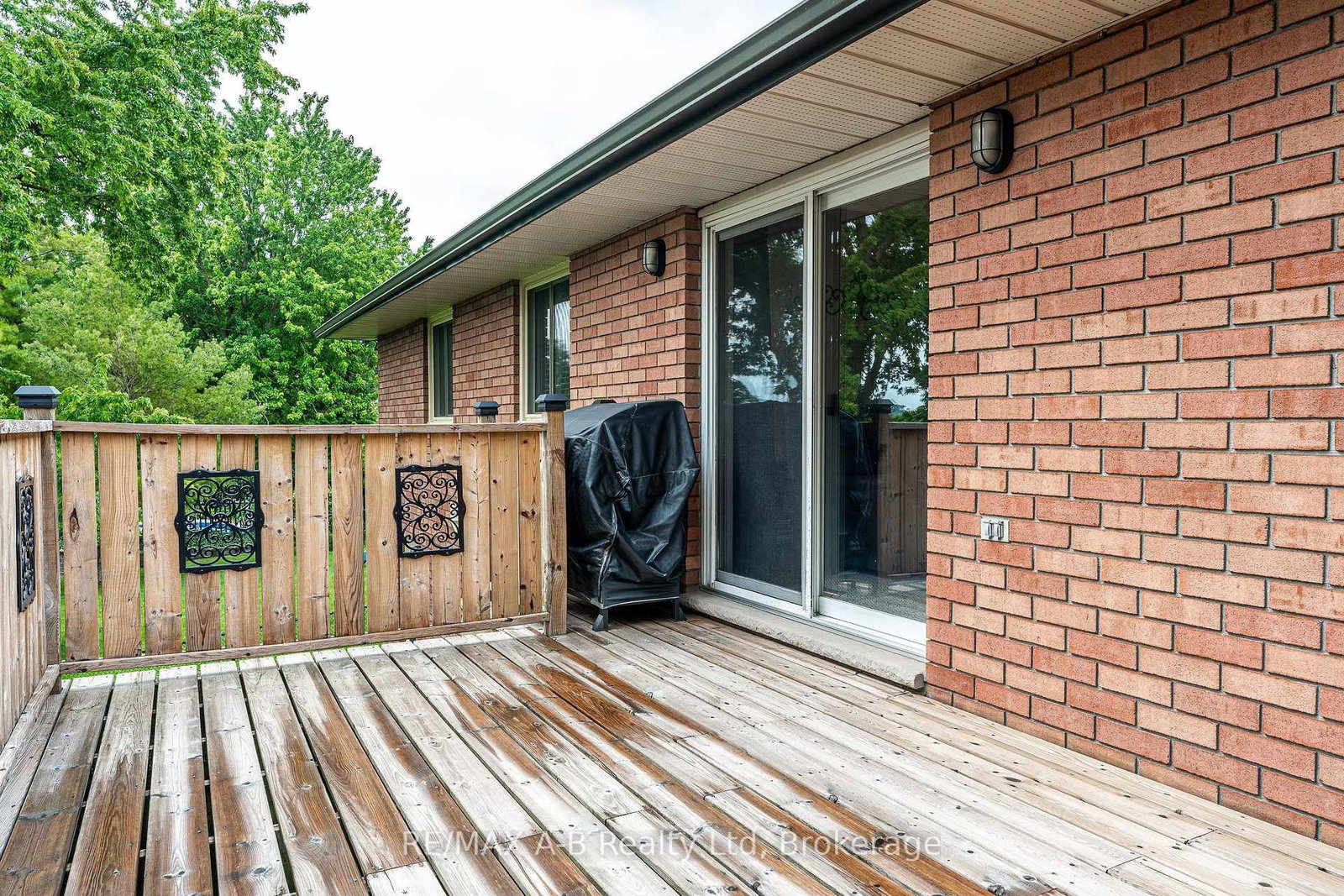 6 Hillside Court • St. Marys, ON photo 39