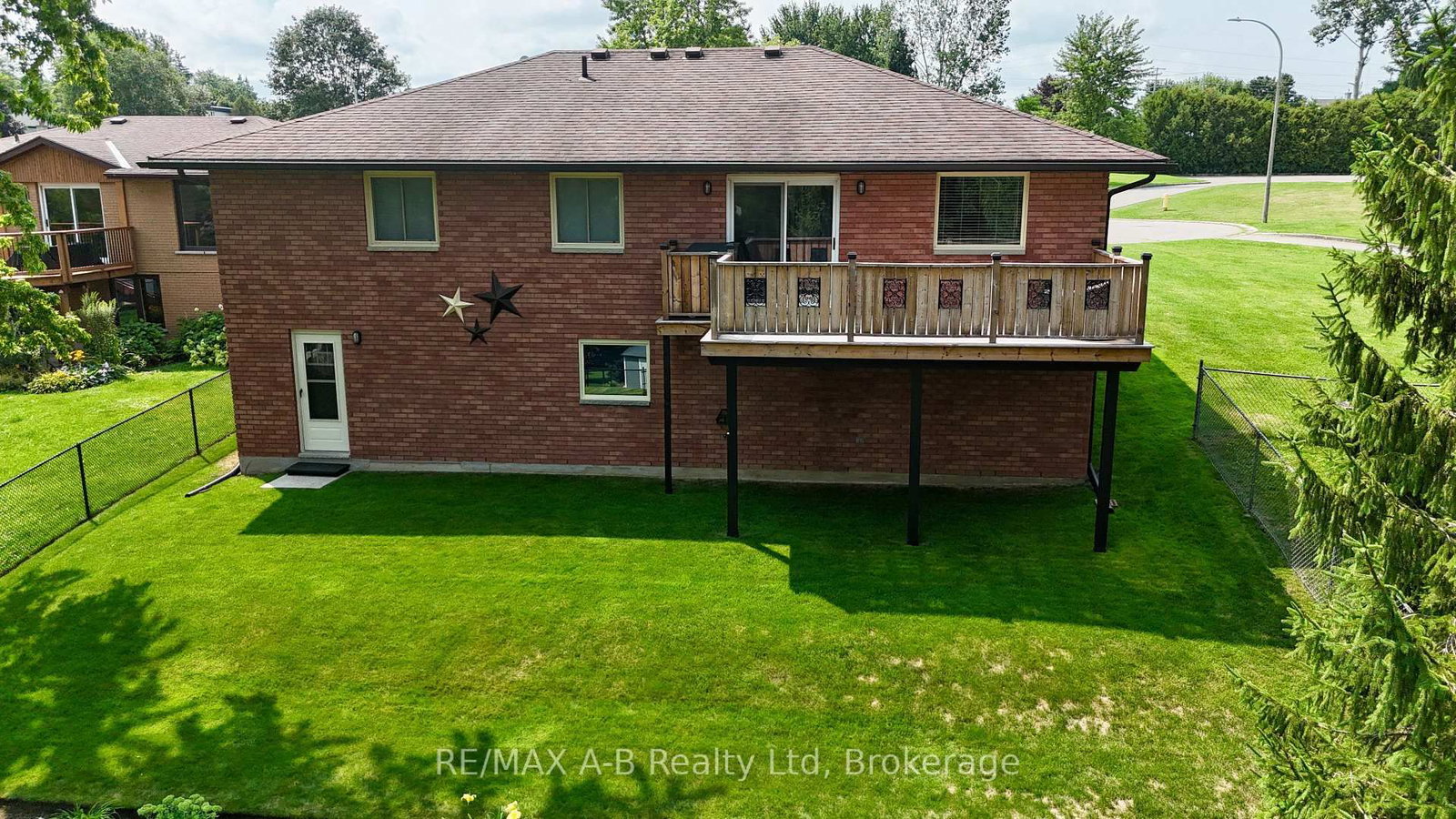 6 Hillside Court • St. Marys, ON photo 41