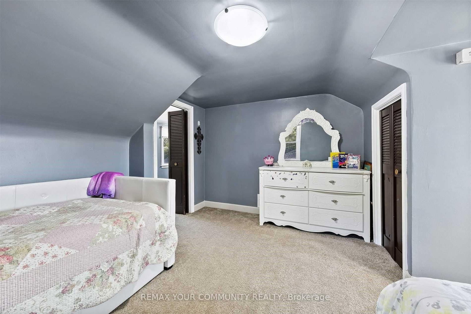 4276 Howard Avenue • Windsor, ON photo 20