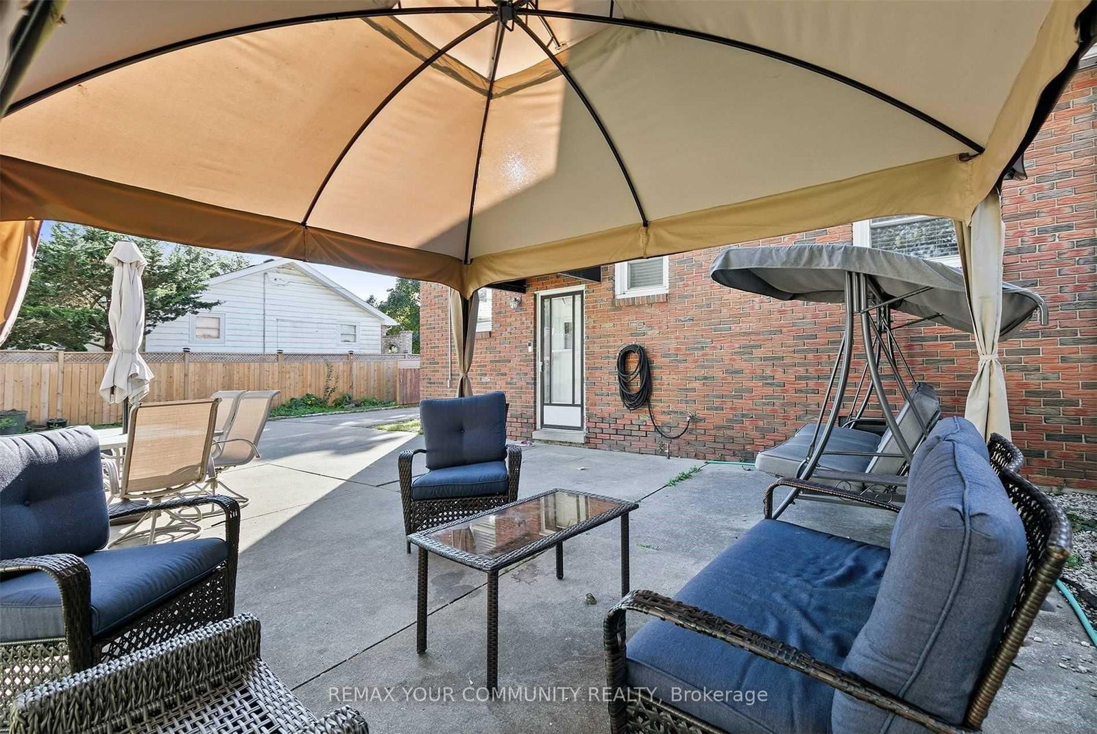 4276 Howard Avenue • Windsor, ON photo 32