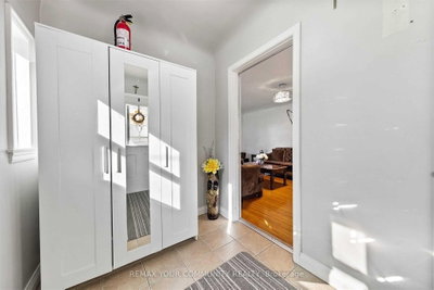 4276 Howard Avenue • Windsor, ON photo 5