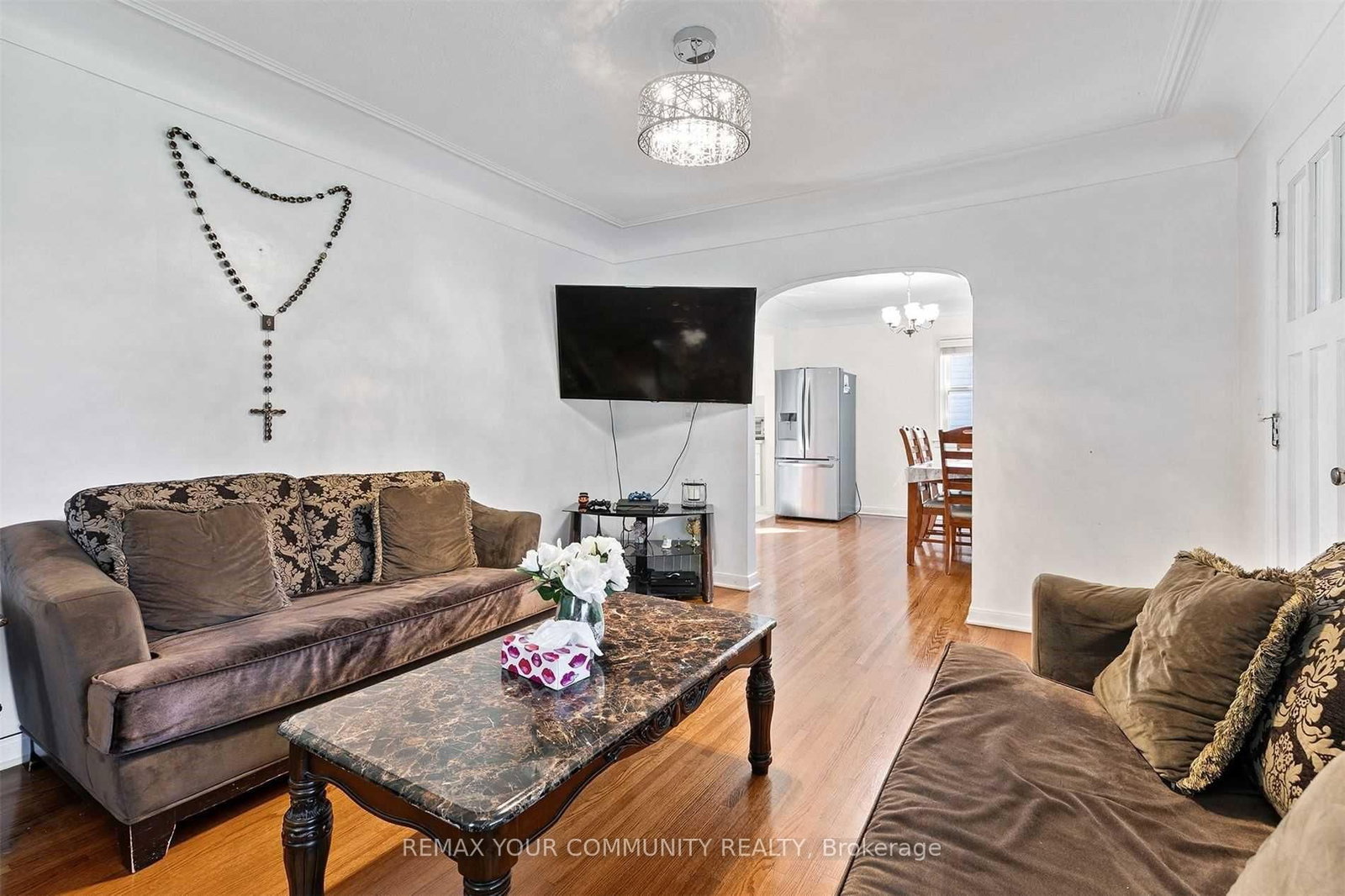 4276 Howard Avenue • Windsor, ON photo 8
