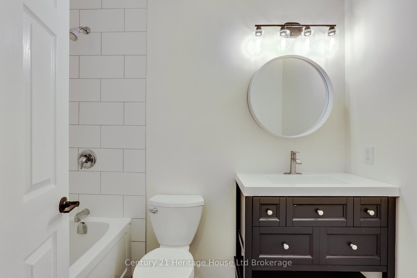 98 Maud Street • Woodstock, ON photo 25