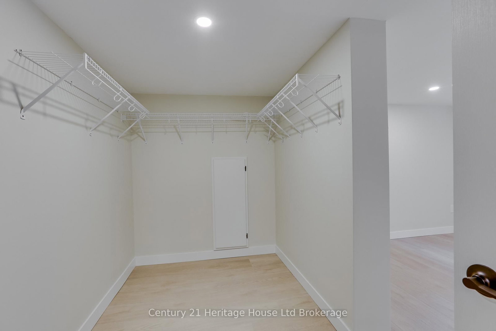 98 Maud Street • Woodstock, ON photo 34