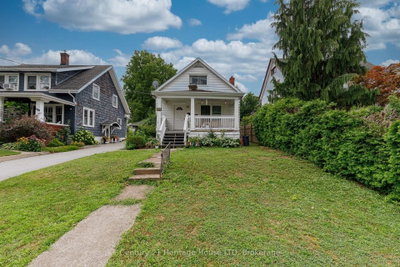 Semi-Detached House for sale at 182 Bertie Street, Fort Erie, Ontario, L2A 1Z1 - Central - MLS: X13663774