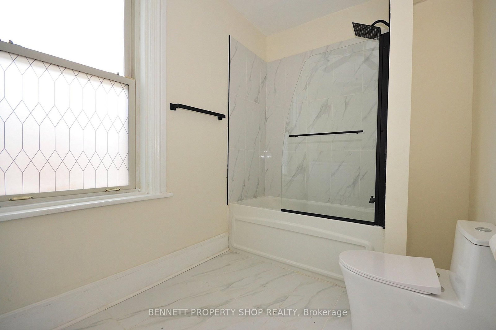 15 Daniel Street N • Arnprior, ON photo 20
