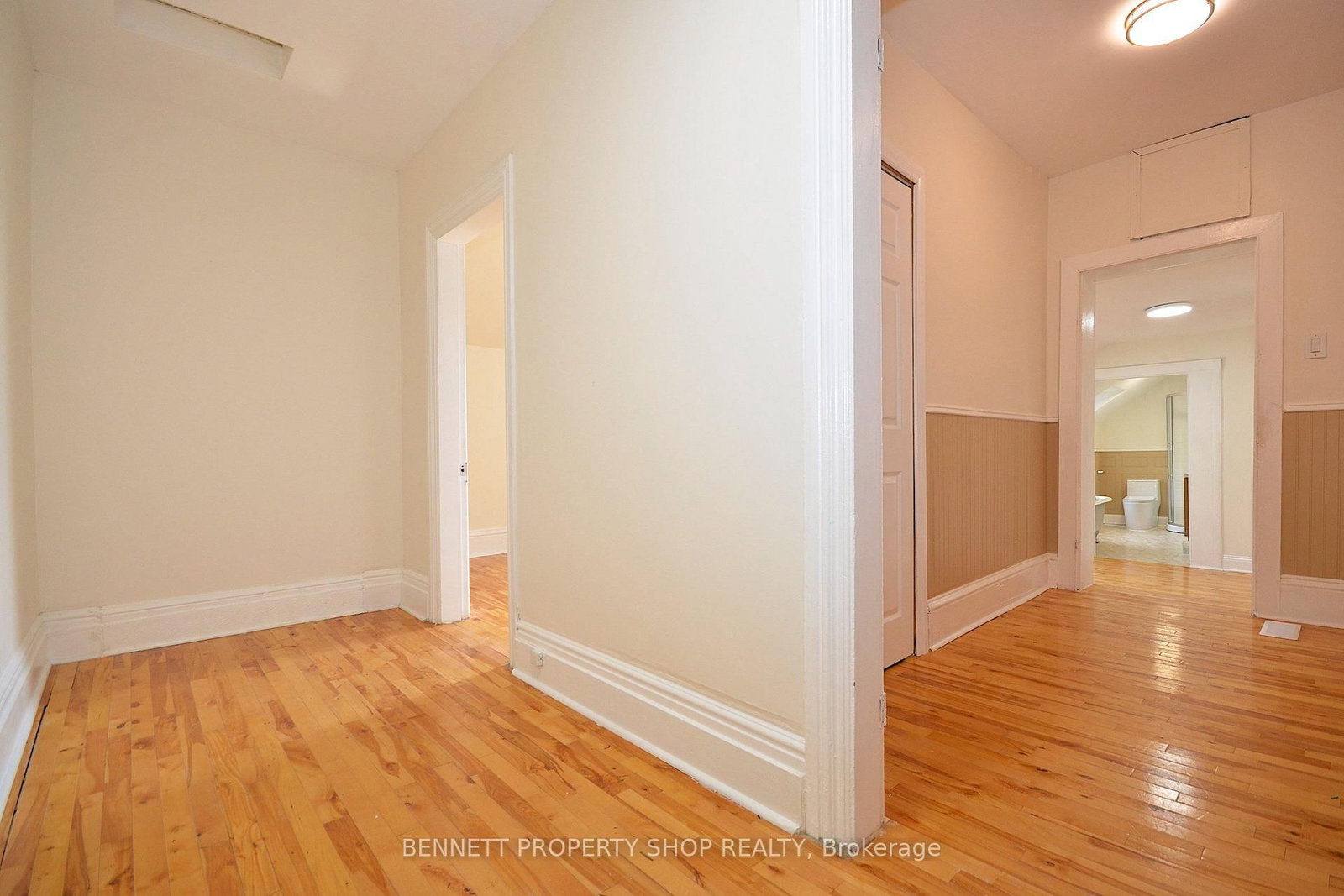15 Daniel Street N • Arnprior, ON photo 33